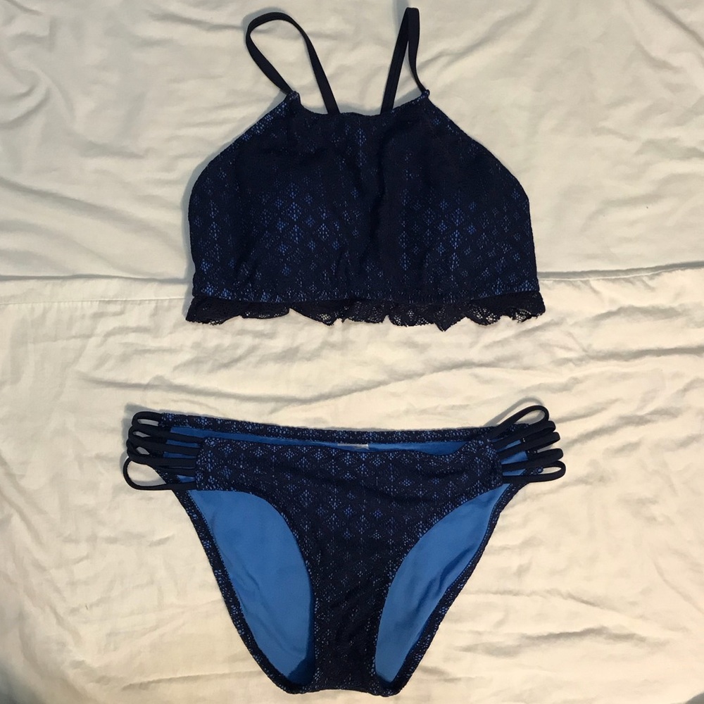 High neck crochet bikini set!